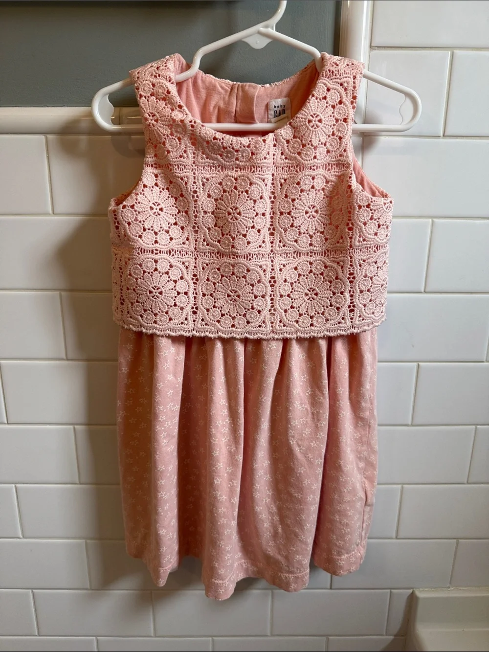 BabyGap size 4 Girls Pink Crochet Bodice Dress - Sleeveless Summer Dress